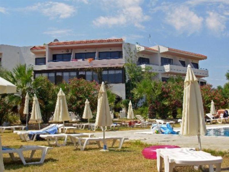 פליראקי Atalanti Boutique Hotel - Adults Only מראה חיצוני תמונה